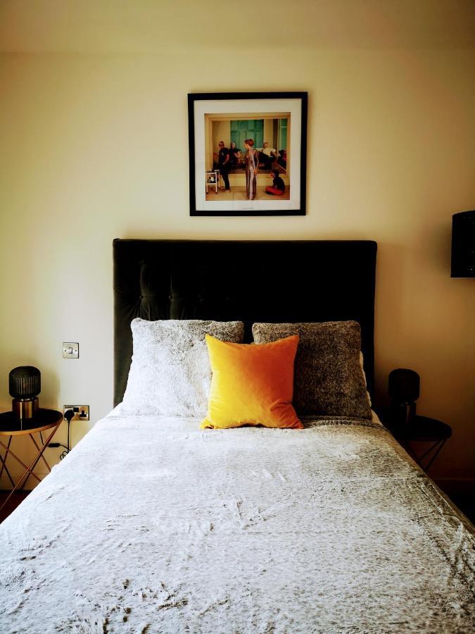 Beautiful Townhouse W/ Parking For 2 Cars Hébergement de vacances Hove